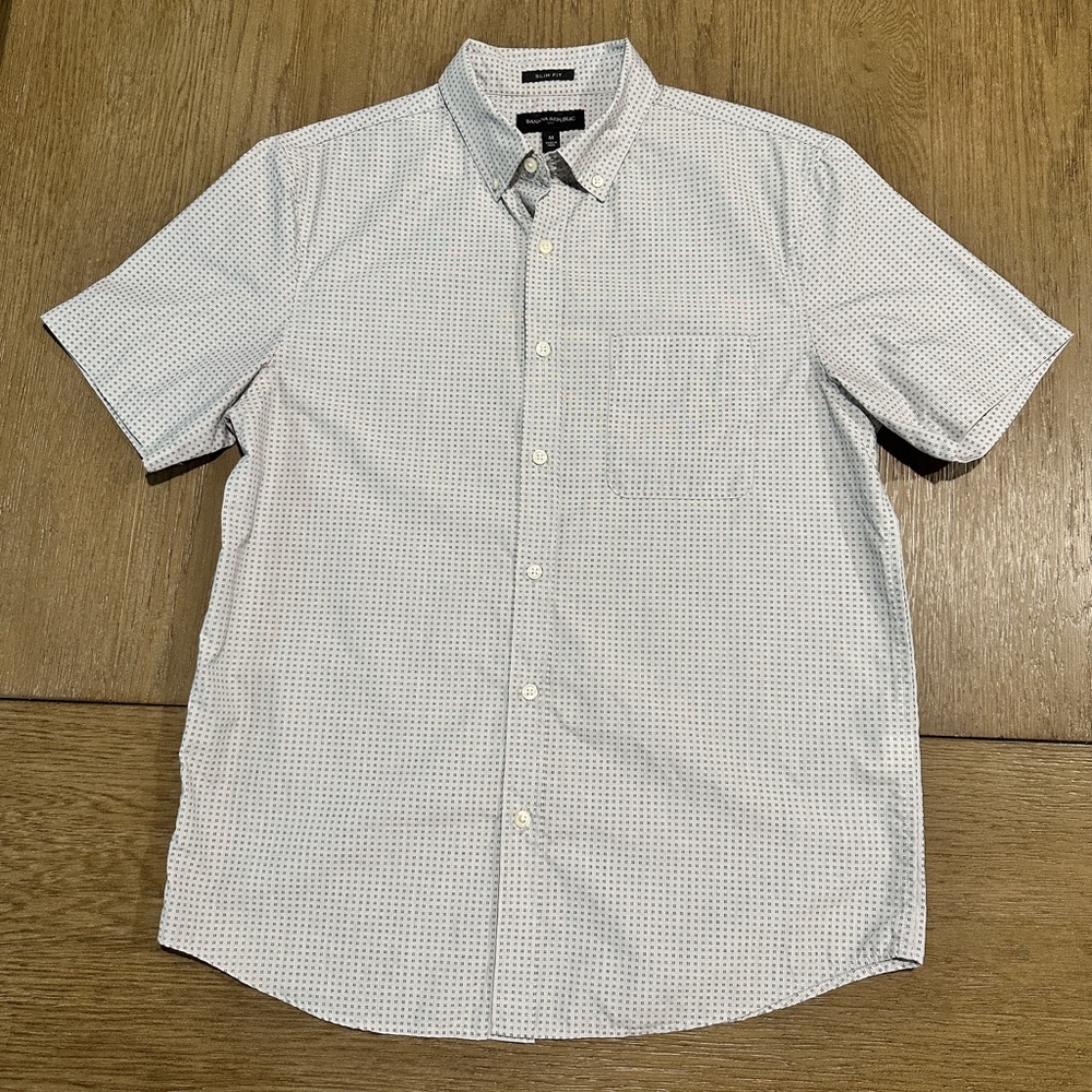 Banana Republic Men’s Slim Fit Short Sleeve Button Down Shirt Size Medium